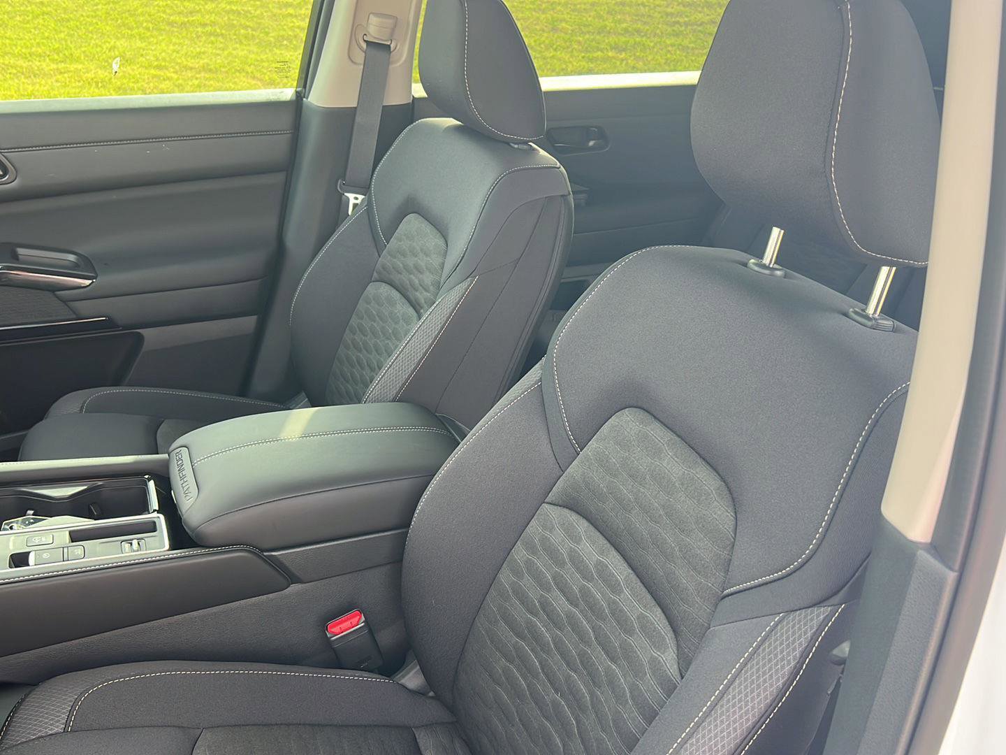 New 2026 Nissan Pathfinder SV image 31