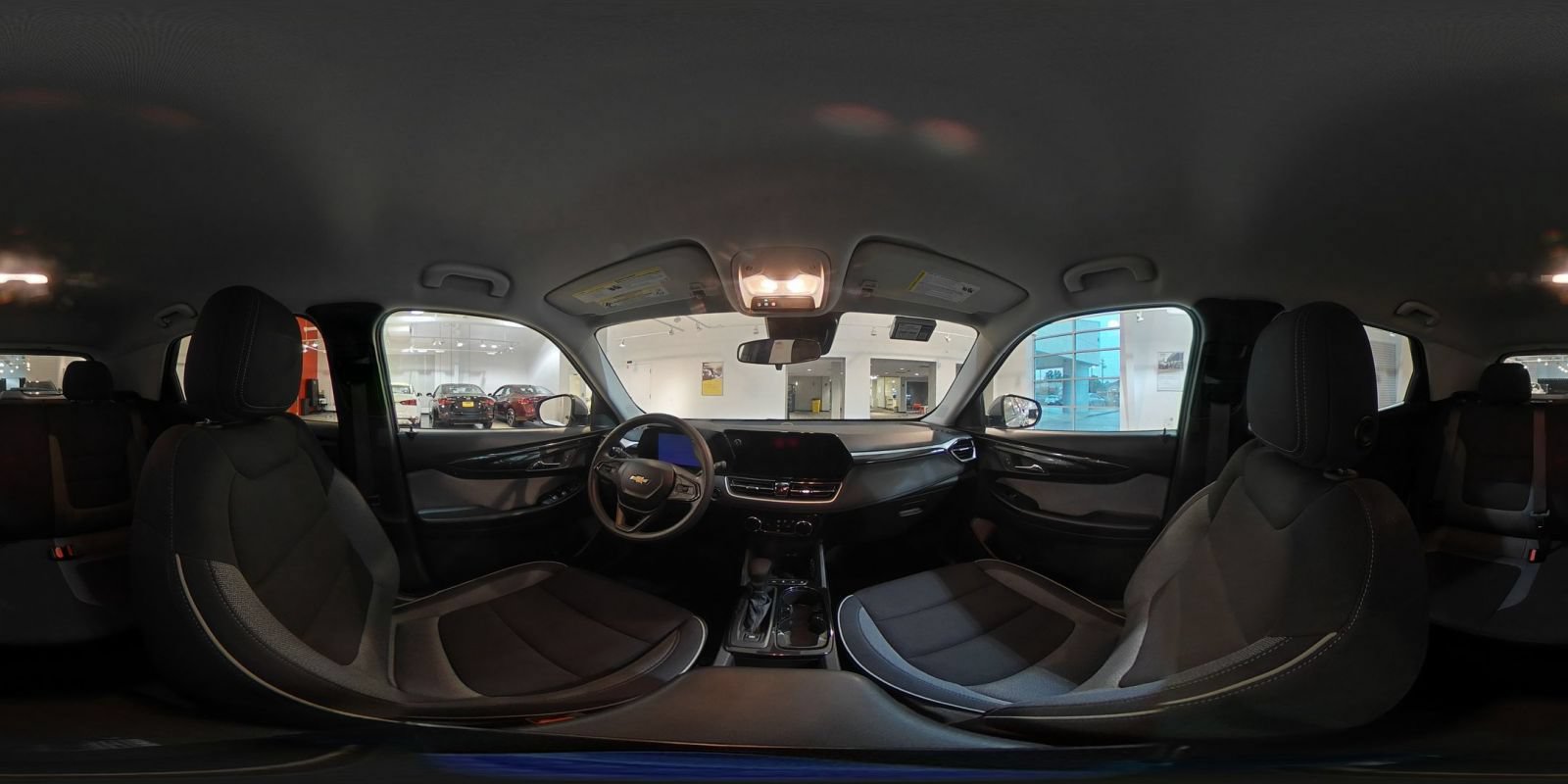 Used 2025 Chevrolet TrailBlazer LT FWD image 36