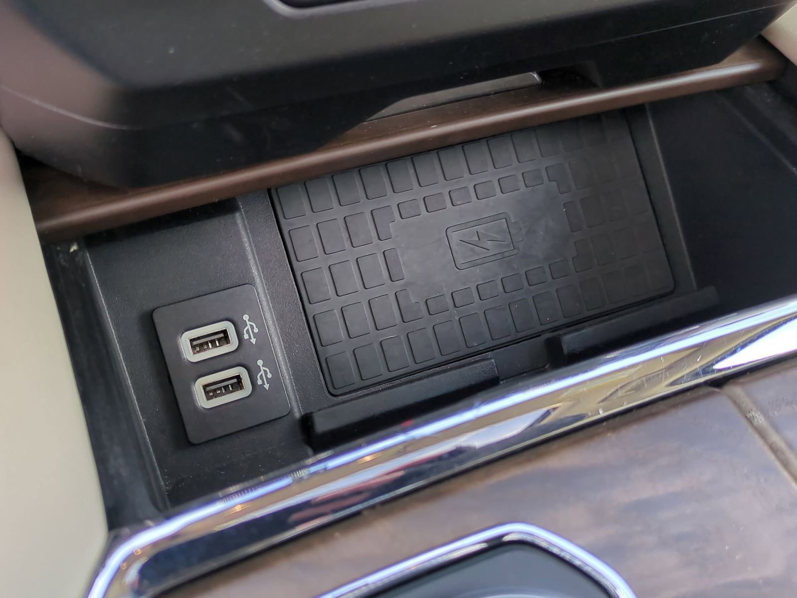 Used 2019 Ford Expedition Platinum image 37