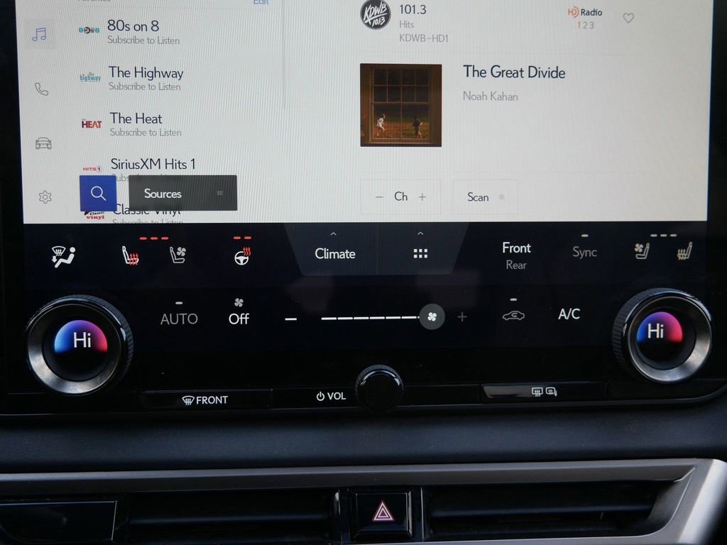 Used 2023 Lexus RX 350 w/ Cold Area Package image 22