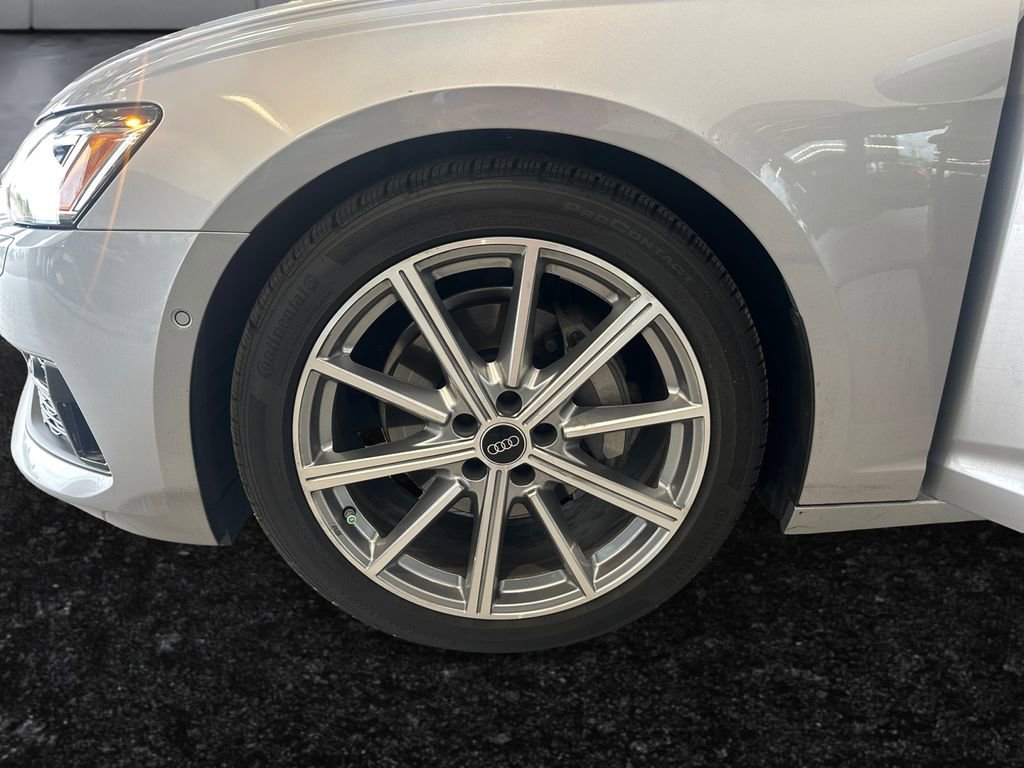 Used 2025 Audi A6 Premium Plus image 24