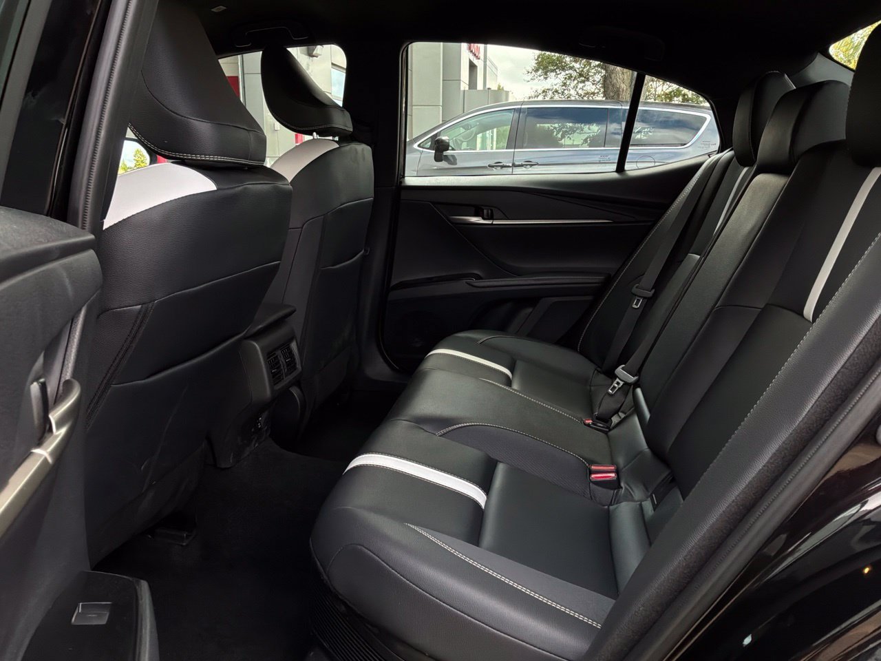 Used 2026 Toyota Camry SE FWD image 12