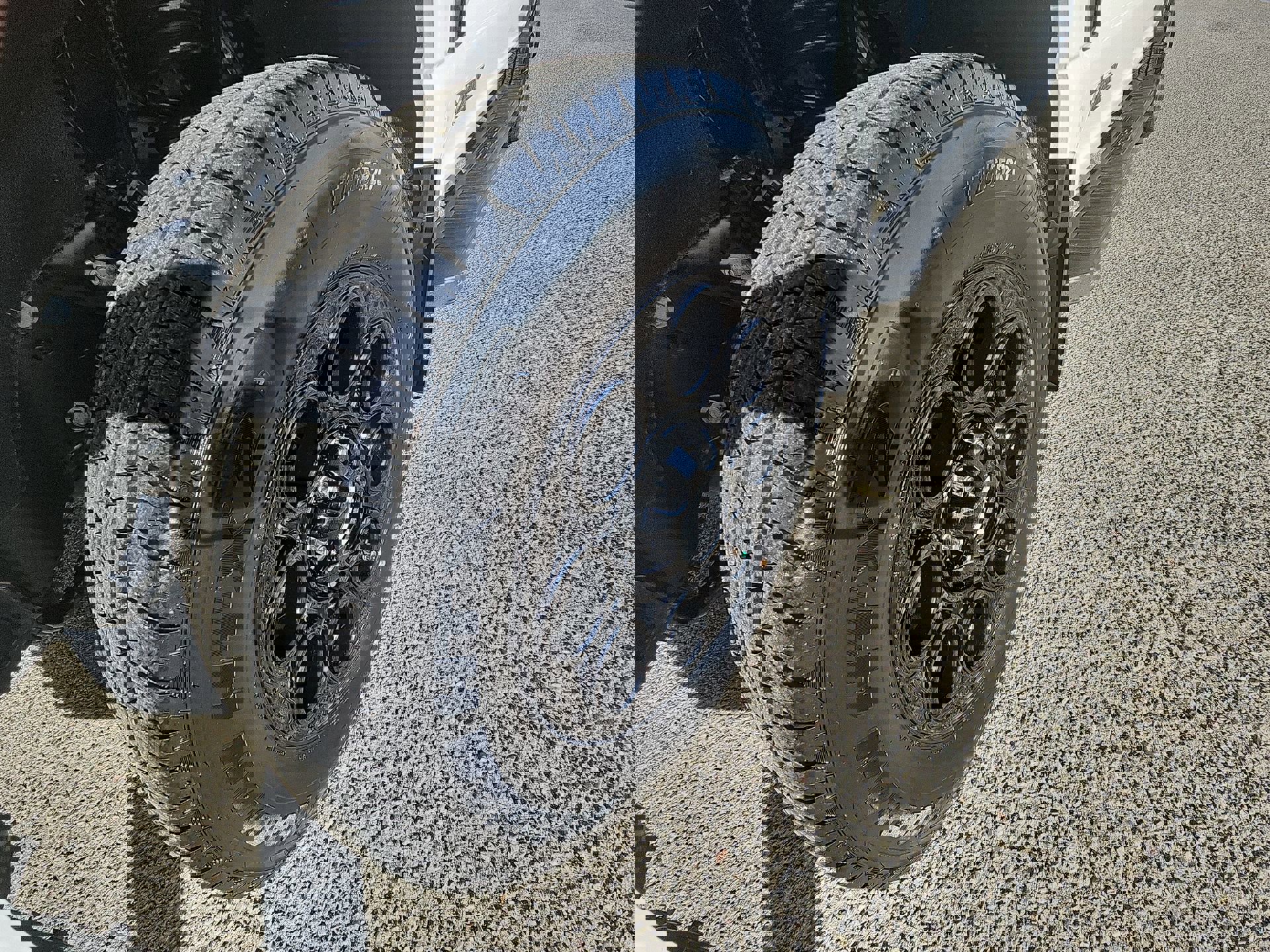 Used 2024 Ford F350 Lariat w/ Lariat Ultimate Package image 19