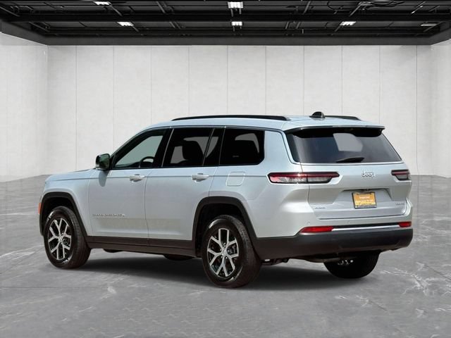 Used 2024 Jeep Grand Cherokee L Limited w/ Luxury Tech Group II AWD/4WD image 3