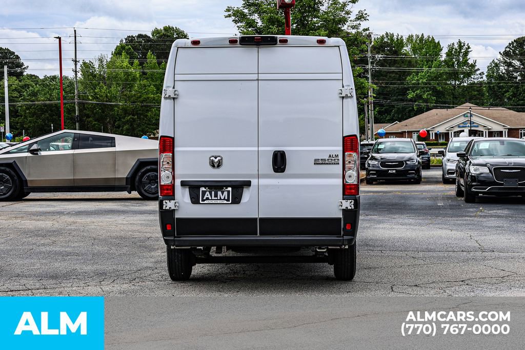Used 2025 RAM ProMaster 2500 w/ Convenience Group FWD image 12