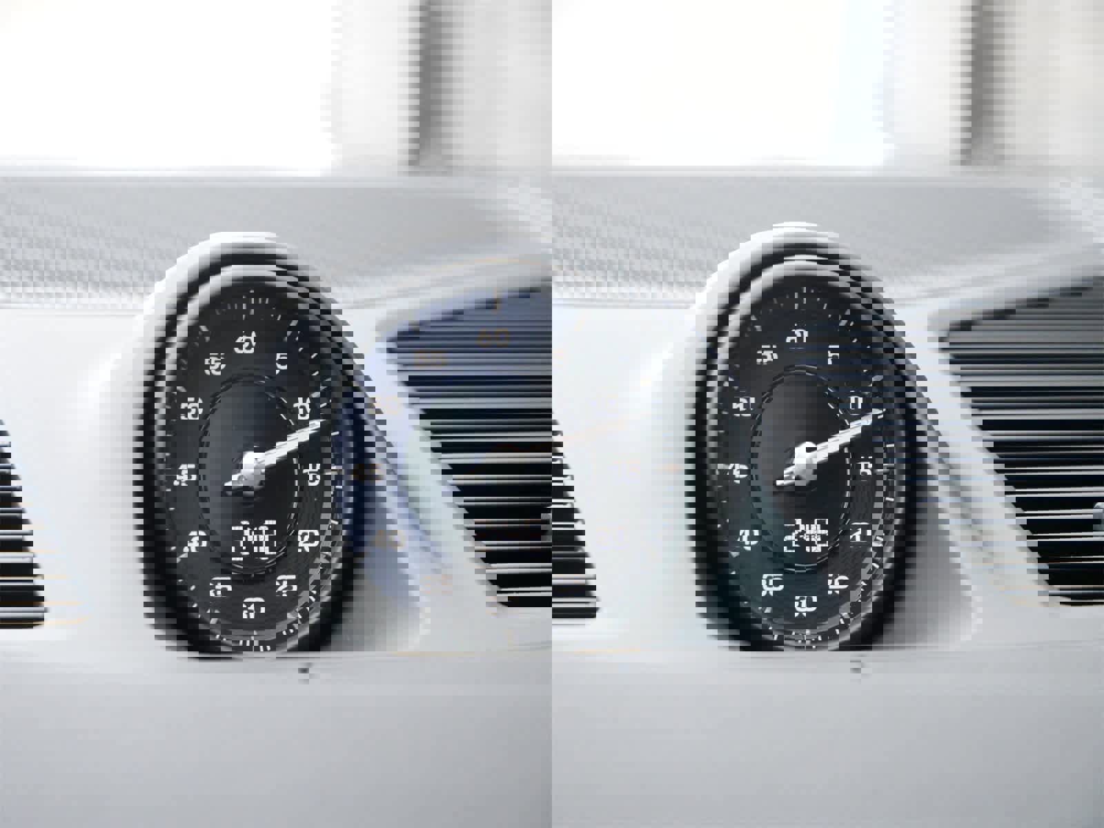 New 2026 Porsche Cayenne Coupe image 23