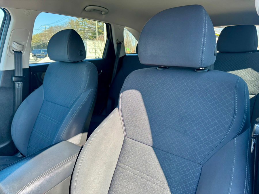 Used 2018 Kia Sorento LX w/ LX V6 Convenience Package image 17