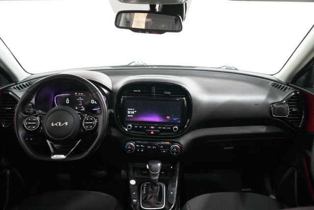 Used 2024 Kia Soul GT-Line w/ Option Group 020 FWD image 15