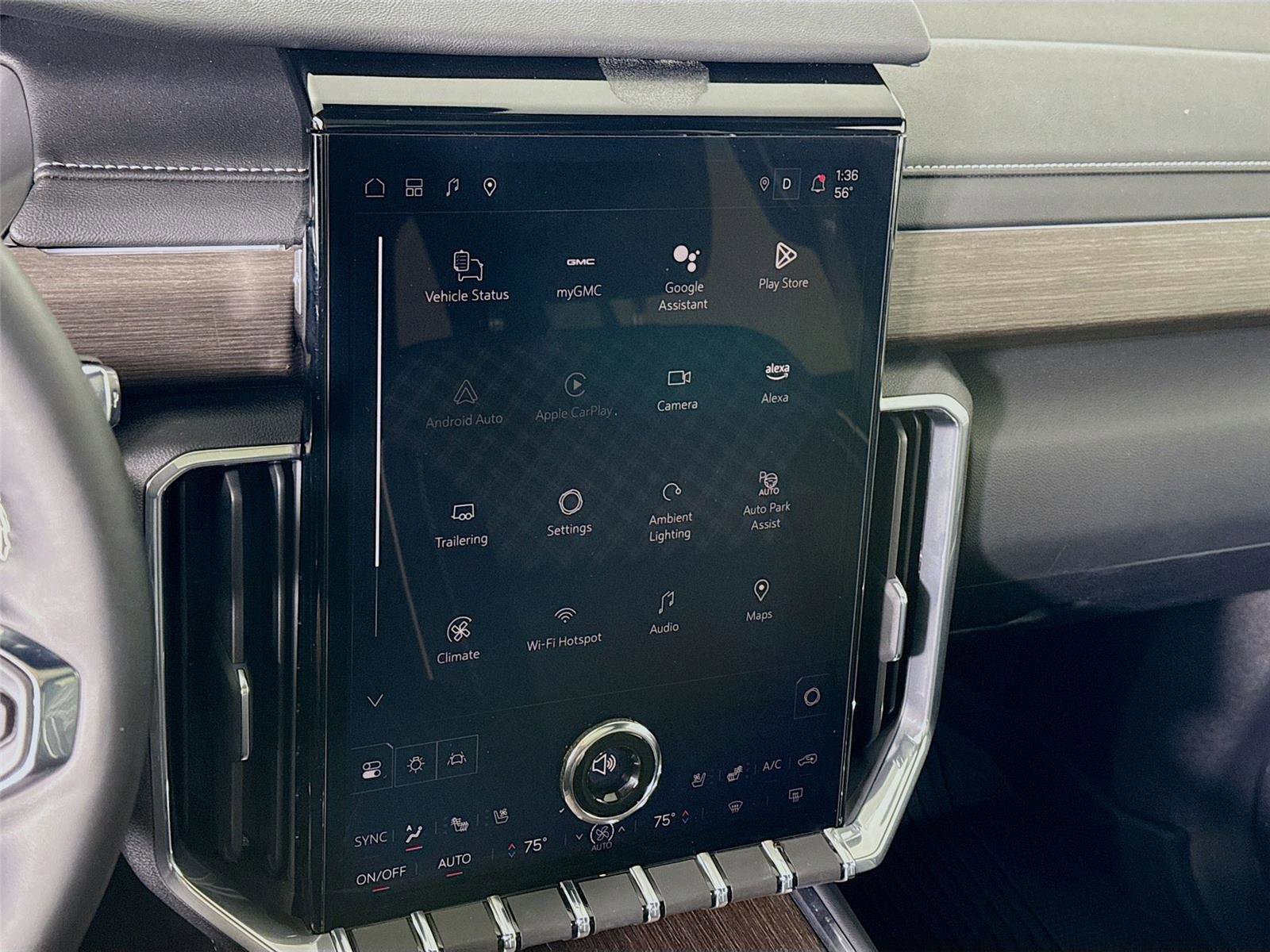 Used 2025 GMC Acadia Denali w/ Super Cruise Package image 9