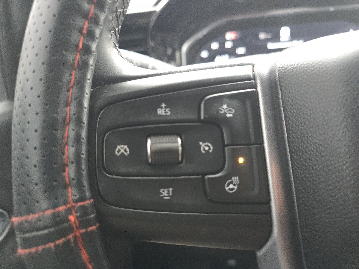 Used 2024 GMC Sierra 3500 SLT AWD/4WD image 15