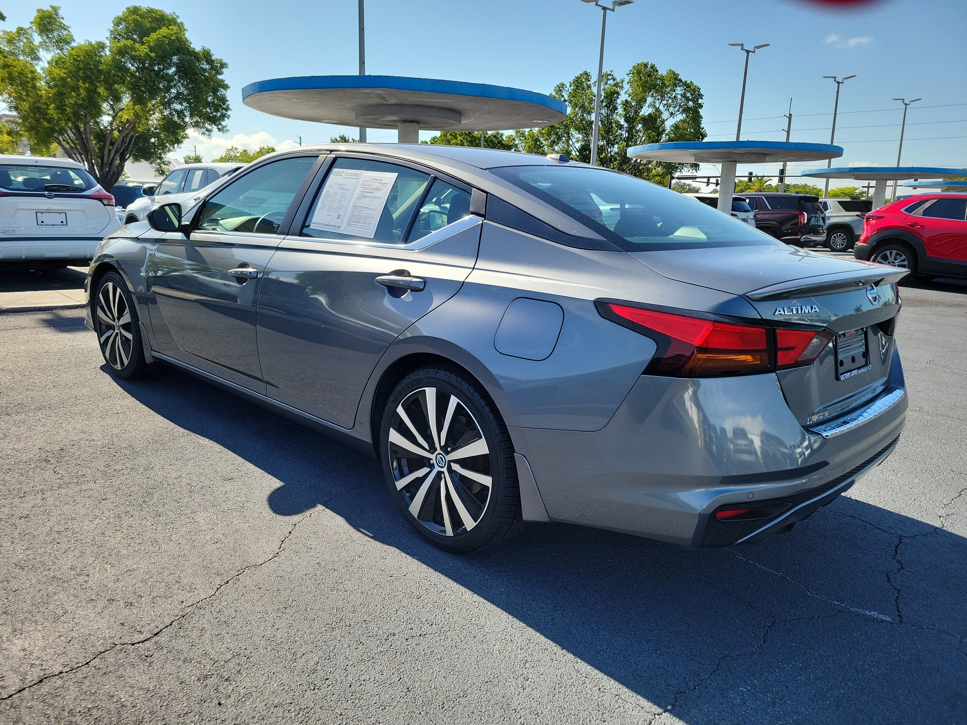Used 2020 Nissan Altima 2.5 SR image 3