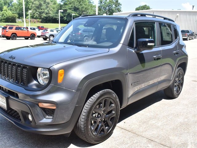 Used 2023 Jeep Renegade Altitude w/ Sun/Sound Group image 11