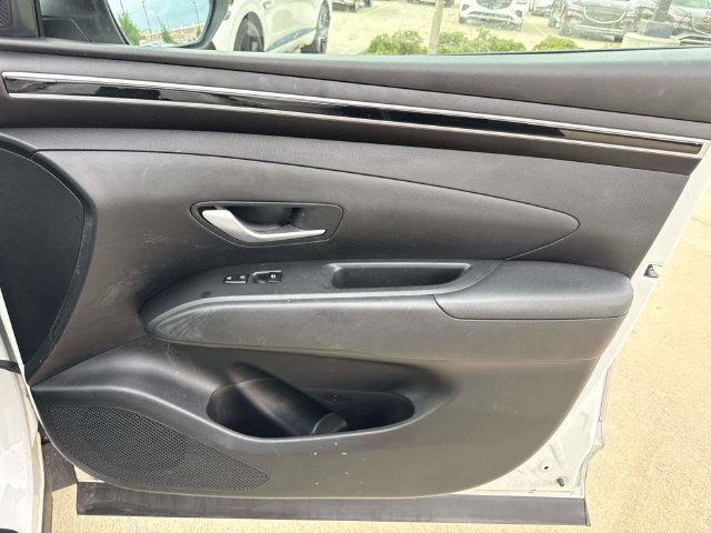 Used 2023 Hyundai Tucson SE AWD/4WD image 18