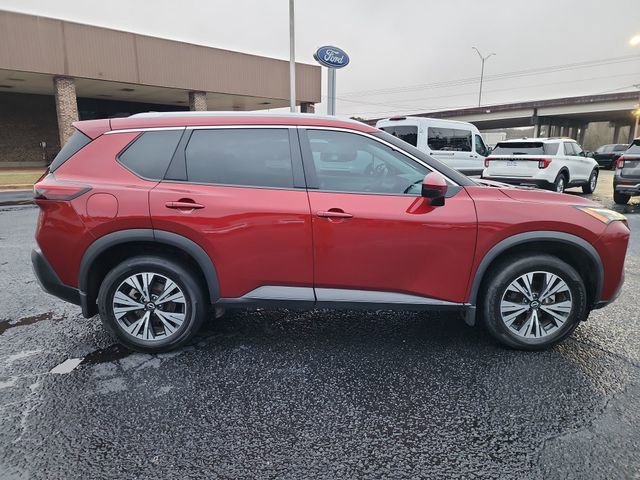Used 2022 Nissan Rogue SV w/ SV Premium Package image 6