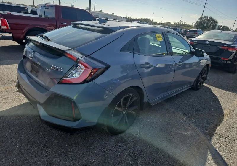 Used 2019 Honda Civic Sport Touring image 3