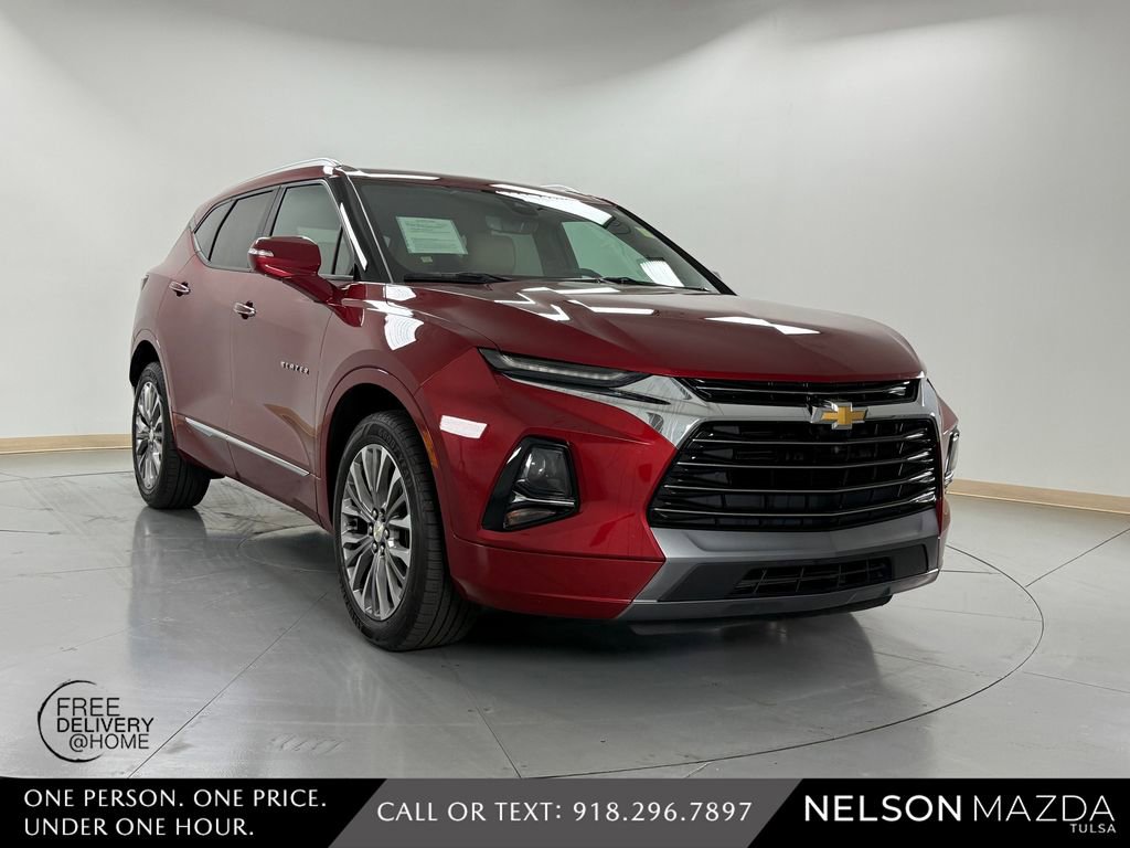 Used 2020 Chevrolet Blazer Premier w/ Driver Confidence II Package FWD image 4