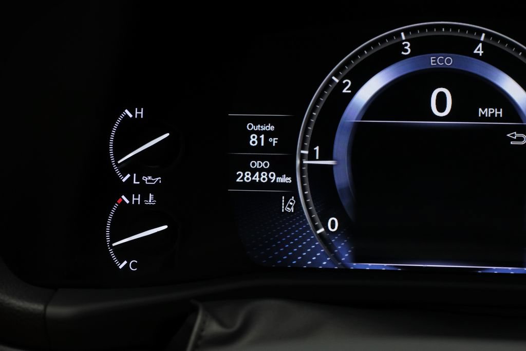 Used 2022 Lexus LX 600 4WD w/ Luxury Package image 27