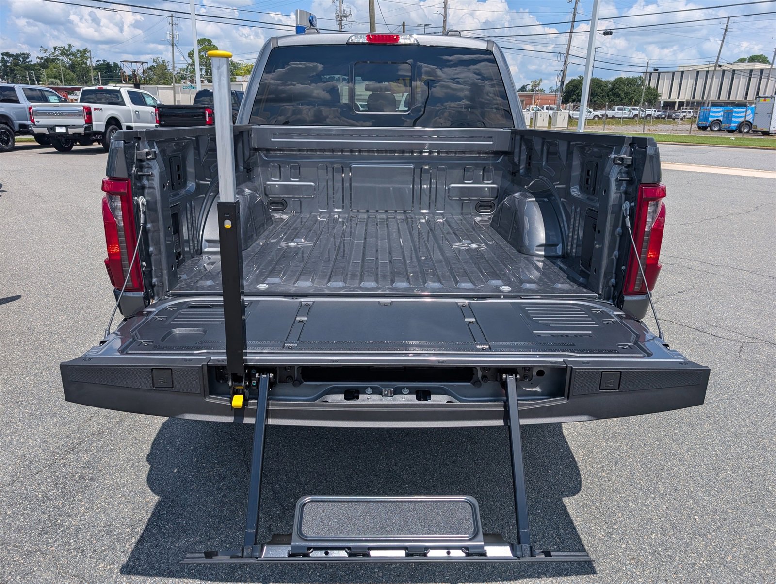 New 2025 Ford F150 XLT w/ Equipment Group 303A High image 15