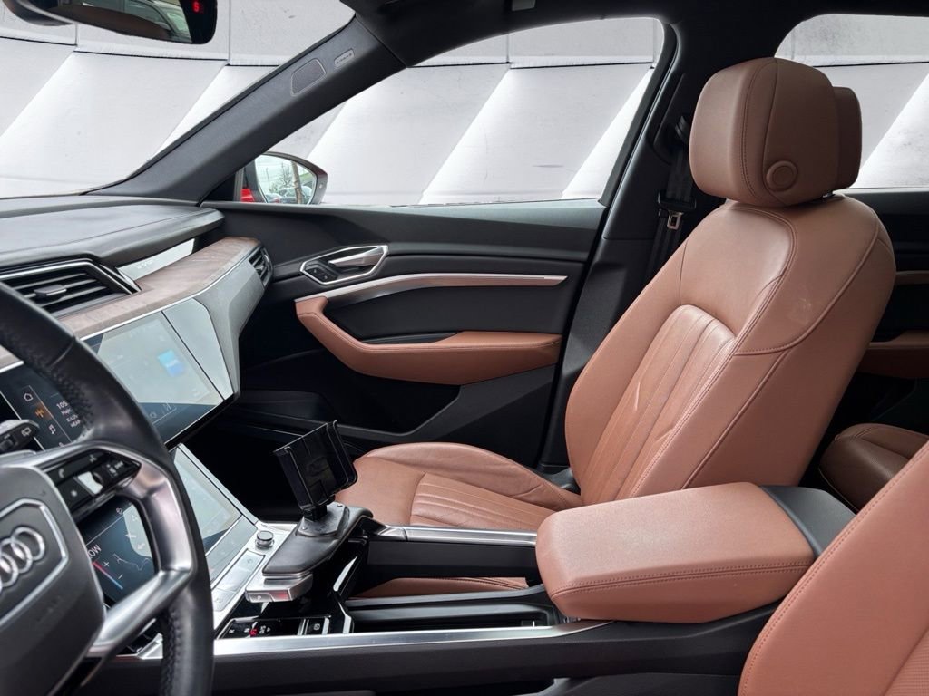 Used 2019 Audi e-tron Premium Plus AWD/4WD image 19