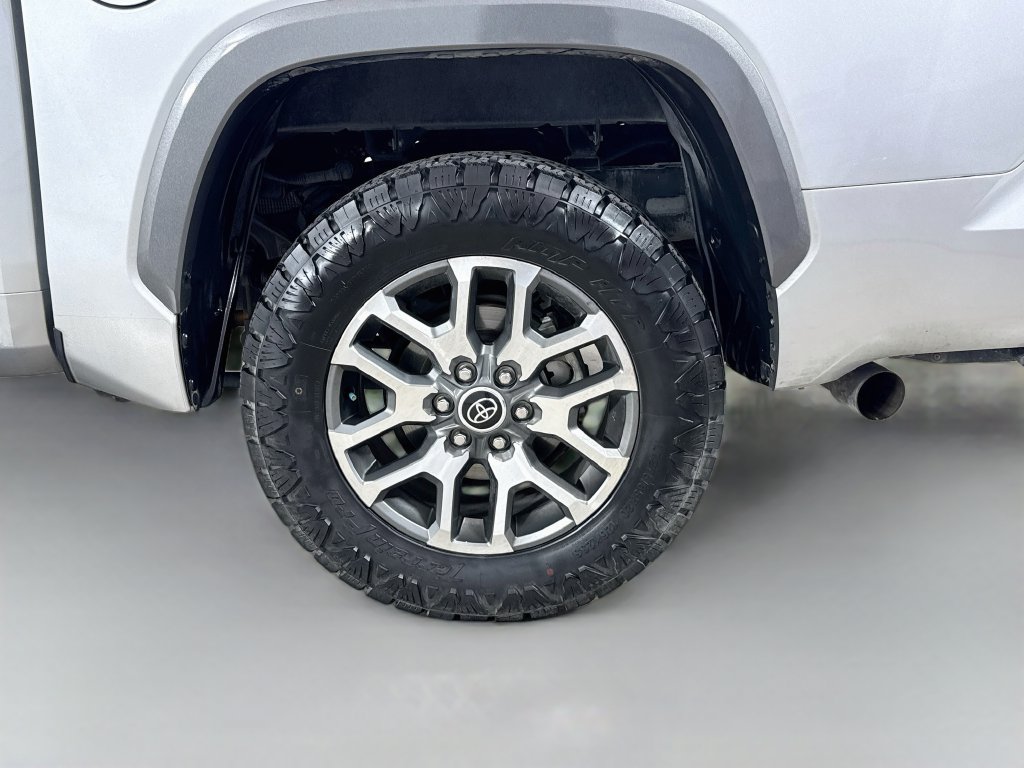 Used 2022 Toyota Tundra 1794 Edition AWD/4WD image 32