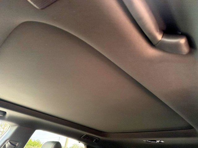 Used 2025 Lexus RX 350 w/ Convenience Package image 19
