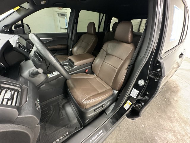 Used 2024 Honda Passport EX-L image 13