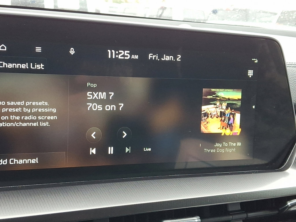 Used 2024 Kia Telluride LX image 28