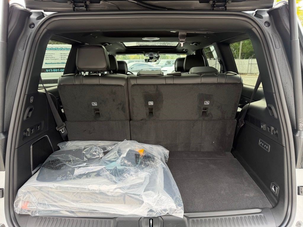 New 2026 Jeep Grand Wagoneer 4WD w/ Premium Group I image 43