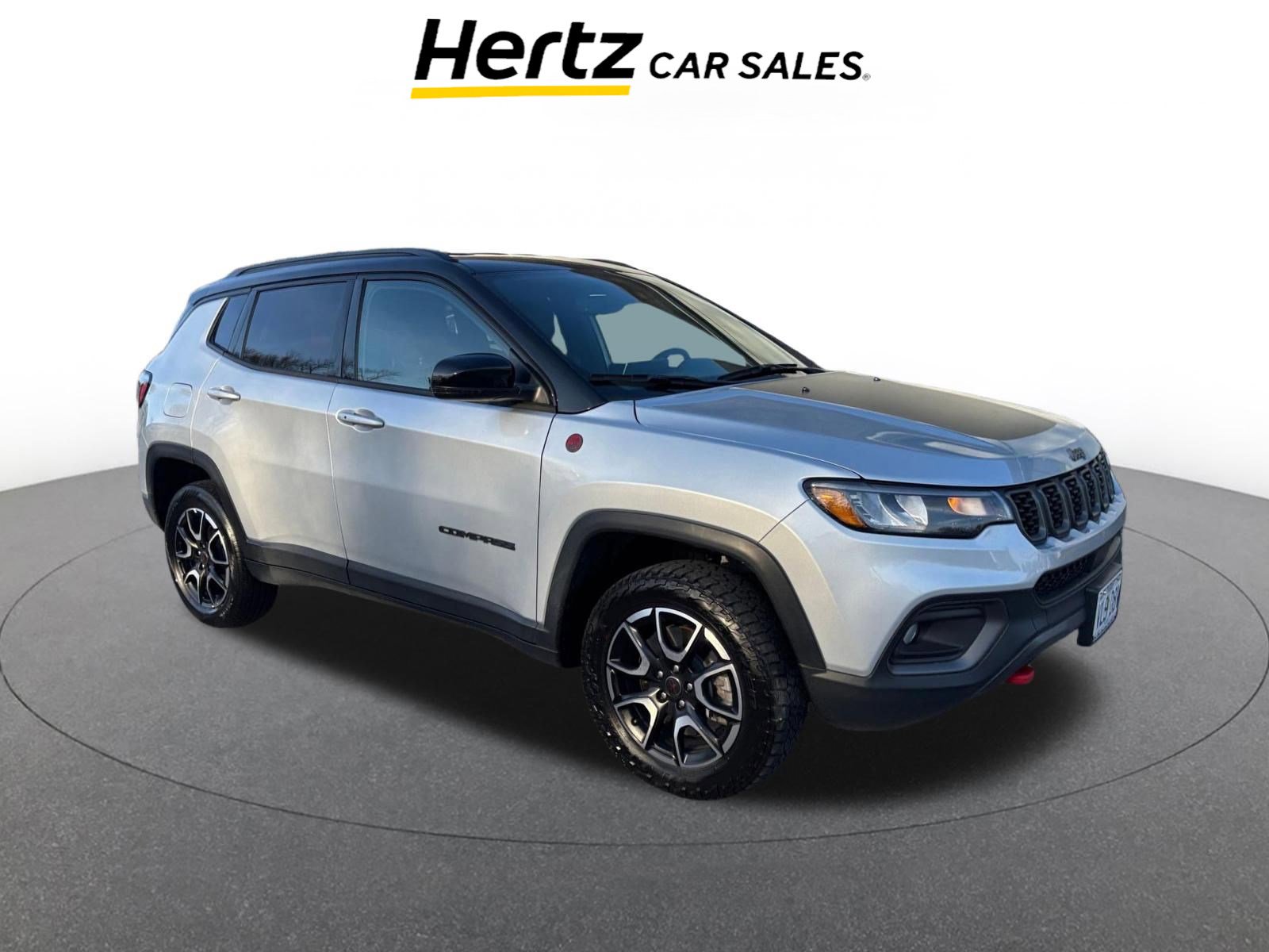 Used 2025 Jeep Compass Trailhawk w/ Trailer Tow Group image 1