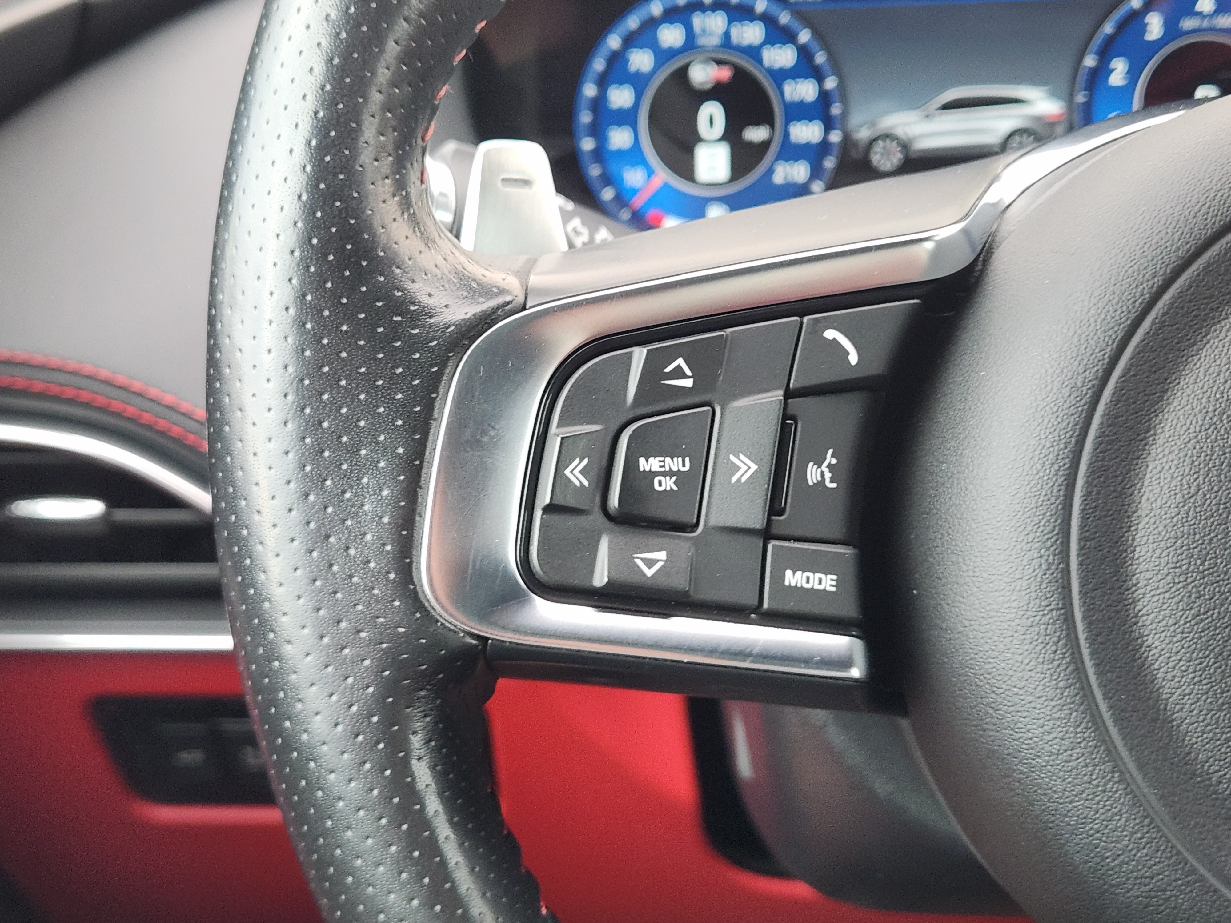 Used 2020 Jaguar F-PACE SVR AWD/4WD image 25