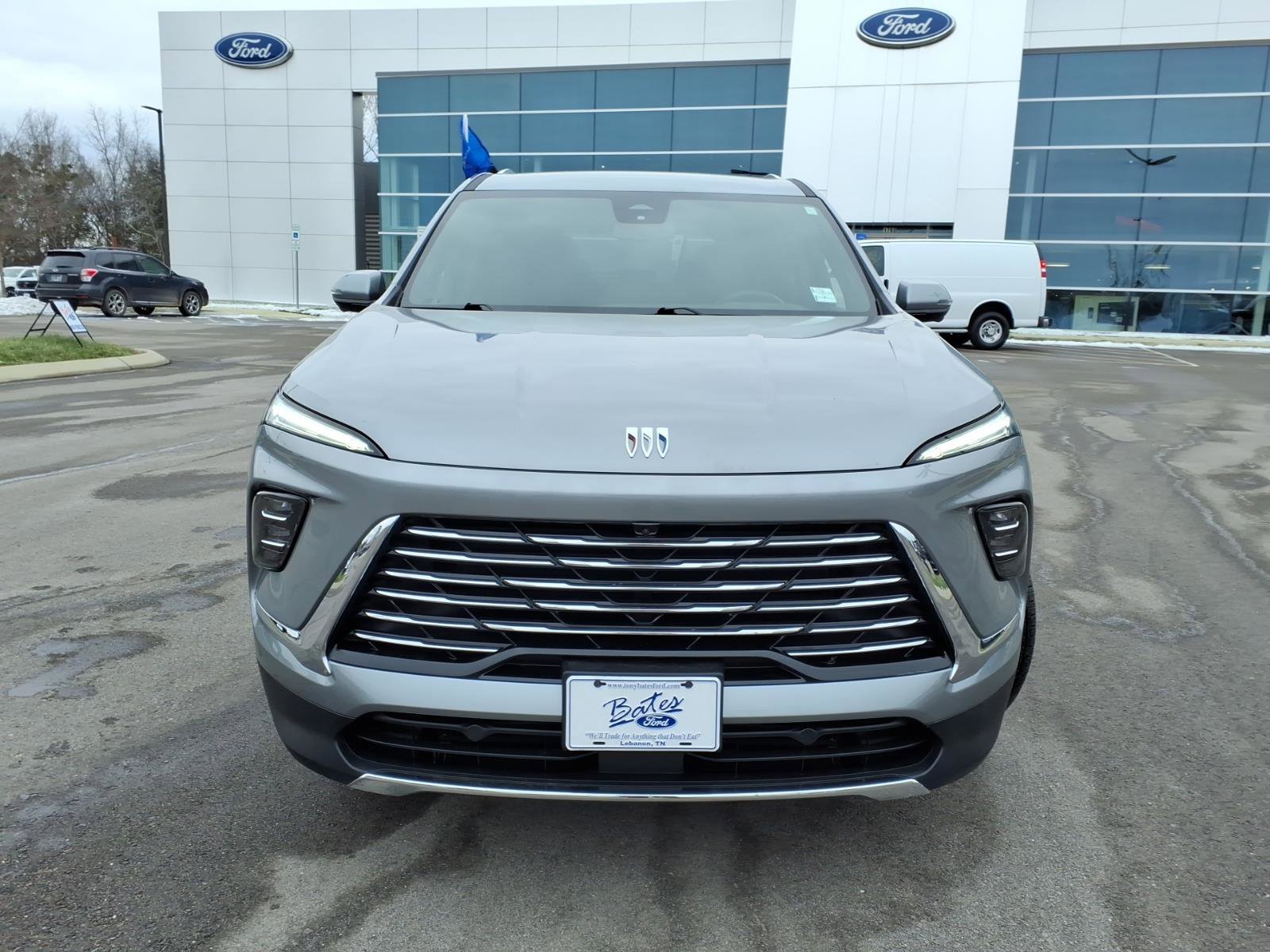 Used 2025 Buick Enclave Preferred image 8