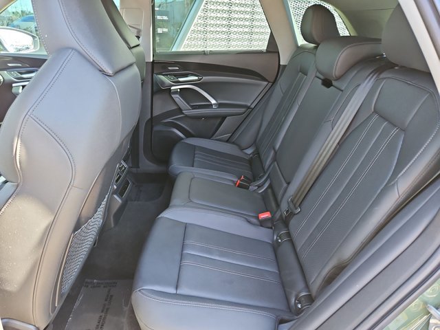 Used 2025 Audi Q5 Premium Plus w/ Premium Plus AWD/4WD image 23