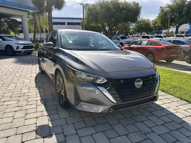 Used 2025 Nissan Sentra SV FWD image 17