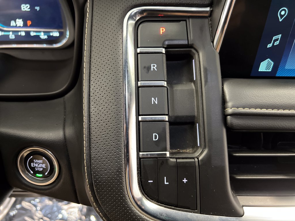 Used 2024 Chevrolet Tahoe Premier AWD/4WD image 57