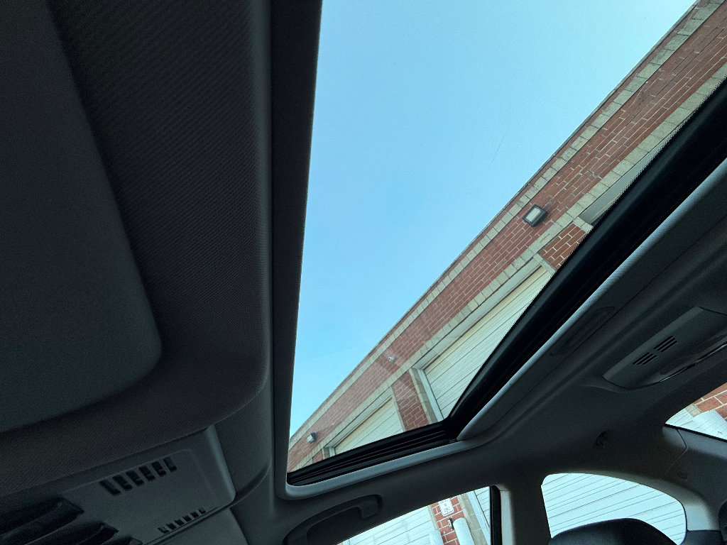 Used 2011 BMW 328i xDrive Coupe image 14