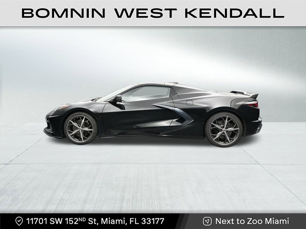 Used 2021 Chevrolet Corvette Stingray Premium Conv w/ Z51 Performance Package image 8