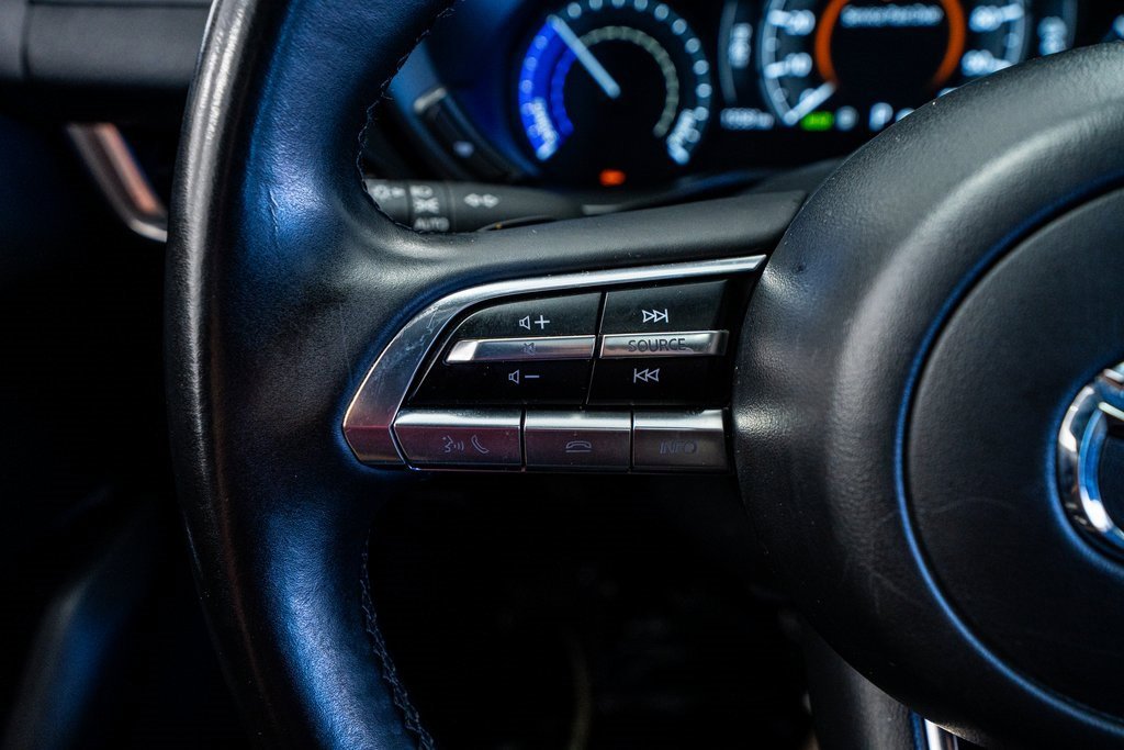 Used 2022 MAZDA MX-30 Electric w/ Premium Package image 40
