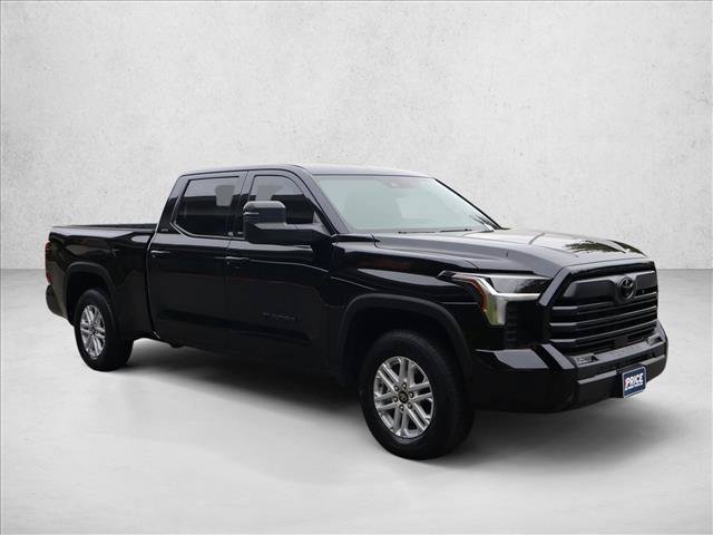 Used 2026 Toyota Tundra SR5 w/ SR5 Premium Package AWD/4WD image 4
