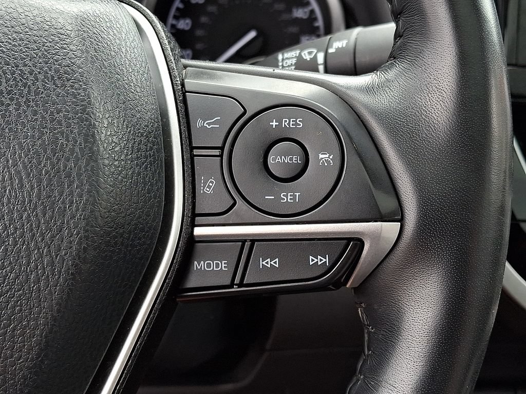 Certified 2022 Toyota Camry XLE AWD/4WD image 26