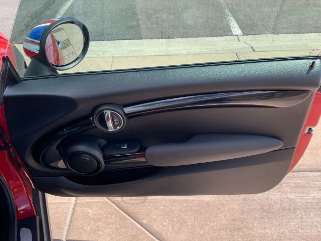 Used 2017 MINI Cooper S FWD image 21