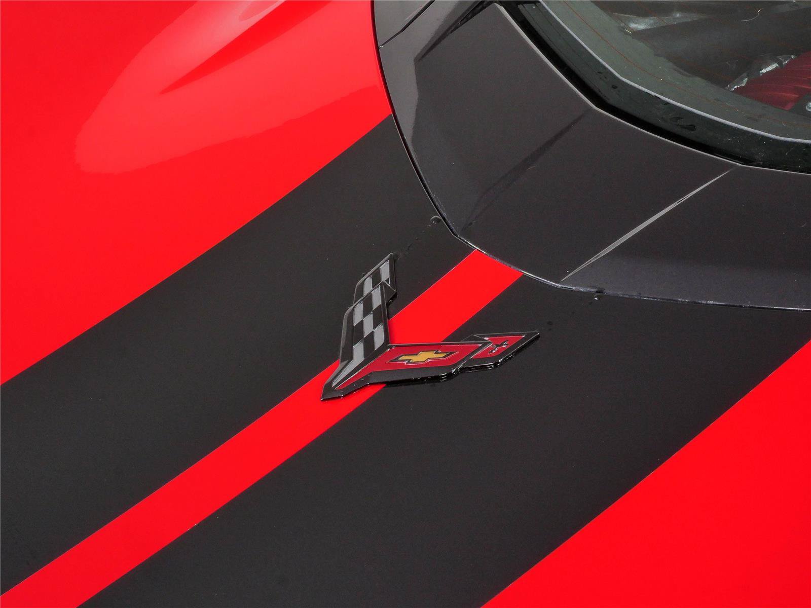 Used 2024 Chevrolet Corvette Z06 RWD image 33