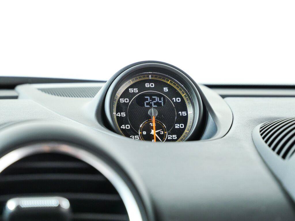 Certified 2021 Porsche 718 Cayman GT4 RWD image 18