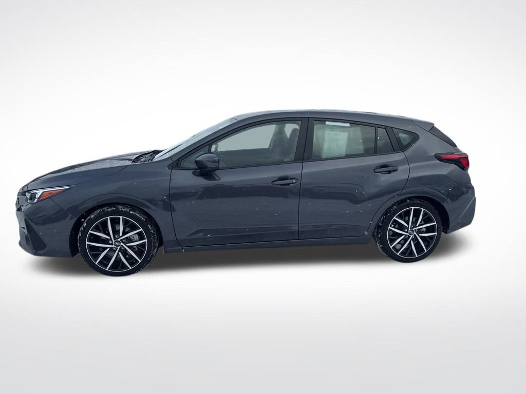 Used 2025 Subaru Impreza 2.0i Sport image 2