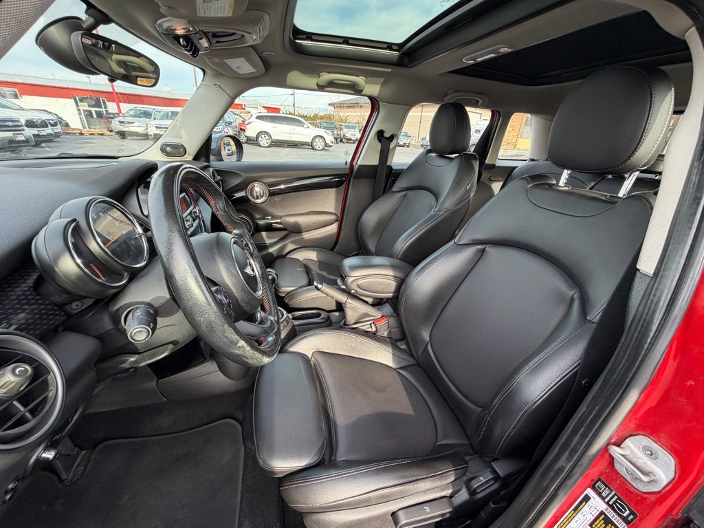 Used 2015 MINI Cooper S image 10