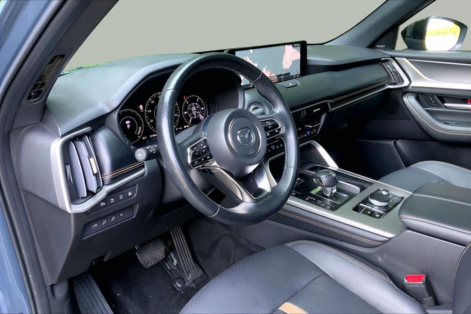 Certified 2025 MAZDA CX-70 Plug-In Hybrid w/ Premium Plus AWD/4WD image 18