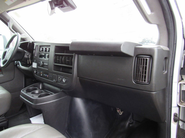 Used 2021 GMC Savana 3500 Extended w/ Power Convenience Package RWD image 15