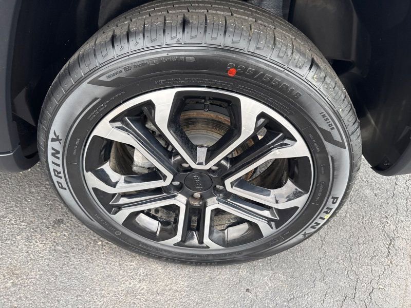 Used 2022 Jeep Compass Limited image 35