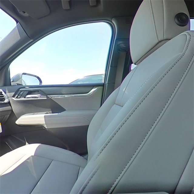 New 2025 GMC Acadia Elevation w/ Elevation Premium Package image 28