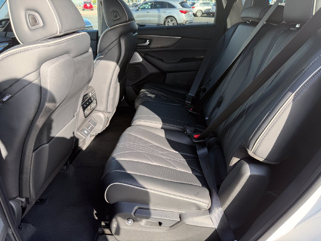 New 2026 Acura MDX w/ Advance Package AWD/4WD image 29