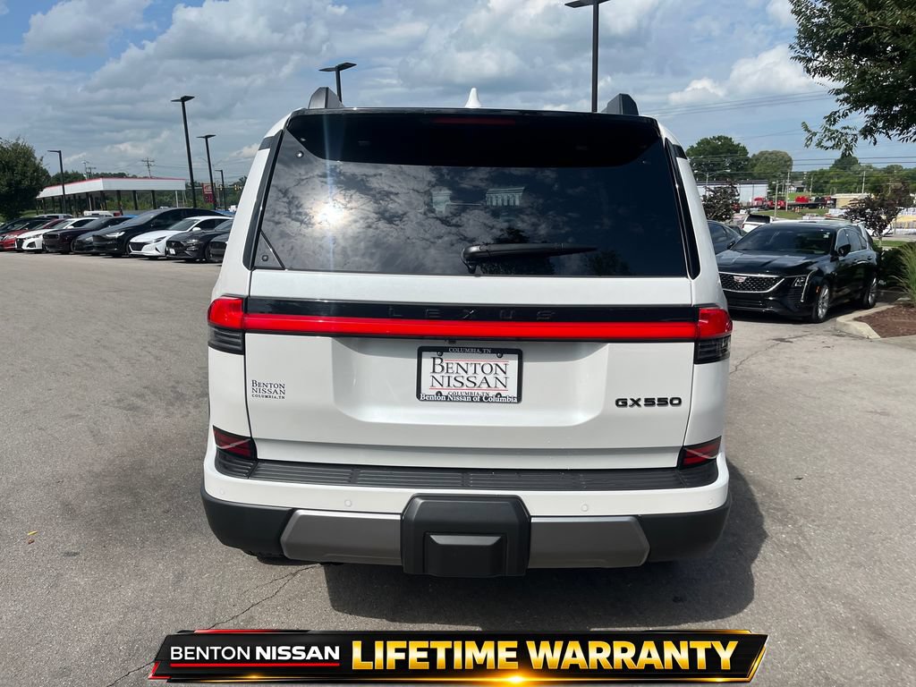 Used 2024 Lexus GX 550 AWD/4WD image 7